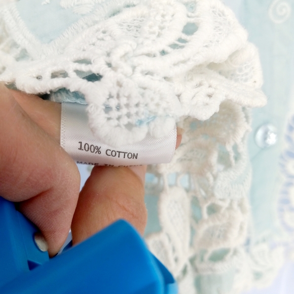 Boutique Small Light Blue Lace Bell Sleeve Button Back Blouse - Picture 6 of 6
